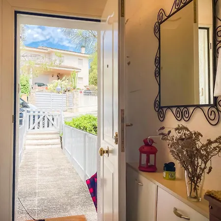 Unik Vacation Hill Apartment
