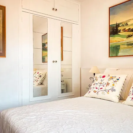 Unik Vacation Hill Apartment