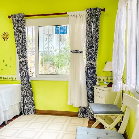 Unik Vacation Hill Apartment *