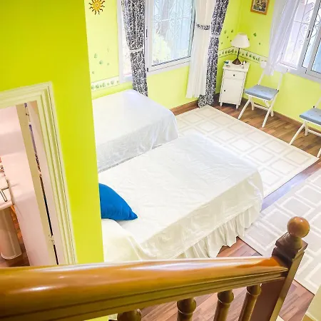 Unik Vacation Hill Apartment Tarragona